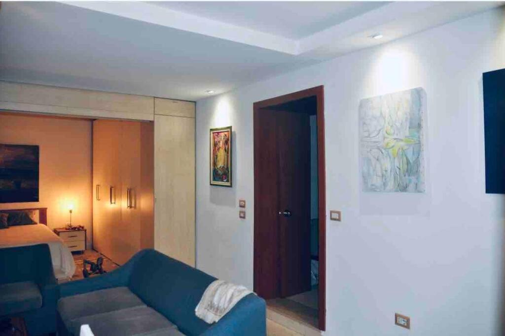 Chic City Retreat - Stylish Apartment In Bllok, Tirana Zewnętrze zdjęcie